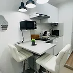 Appartement cosy quartier Mouffetard PARIS rénové récemment